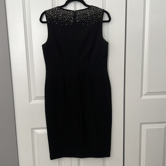 ANNE KLEIN Dress. Size 8. - Picture 6 of 9